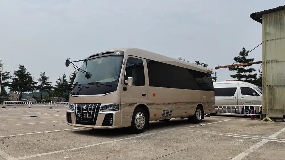 Toyota Coaster Luxury Multifunctional Light Bus